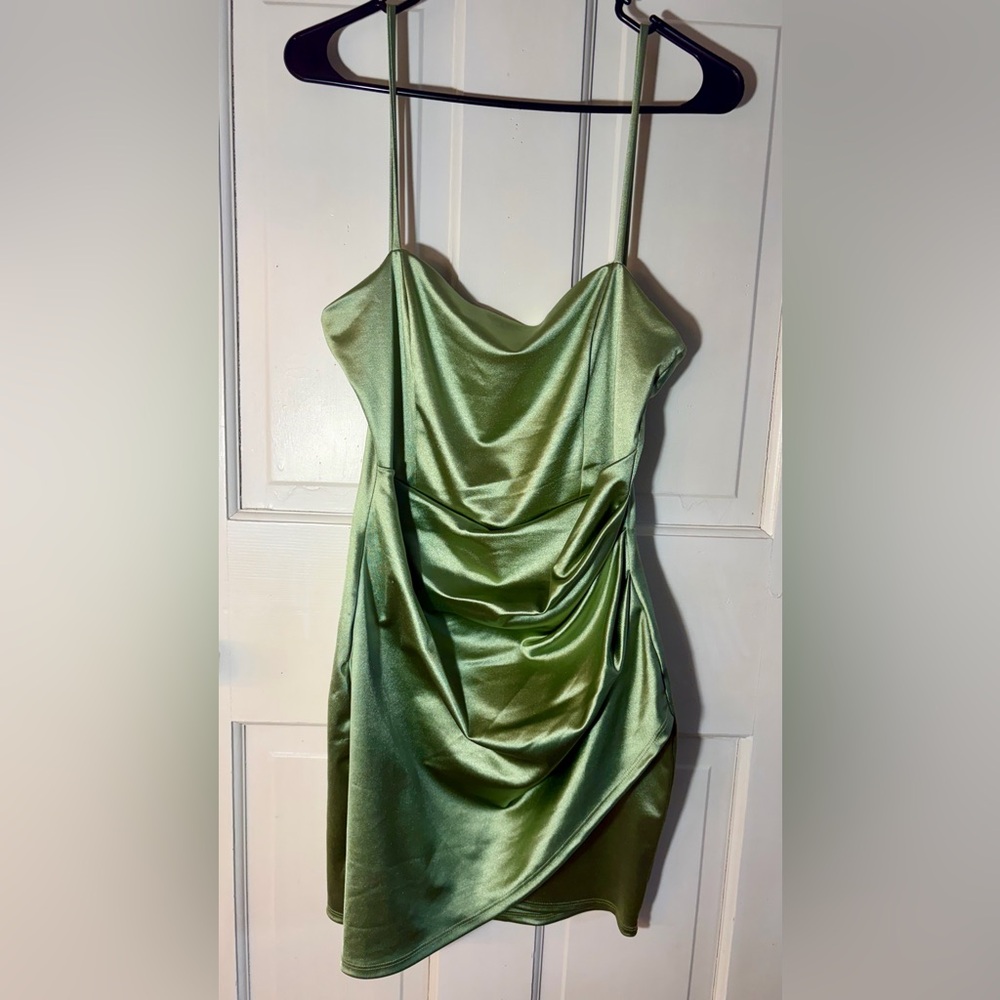 Windsor Sage Green Satin Ruched Mini Dress Cowl Neck Size Large NWT
